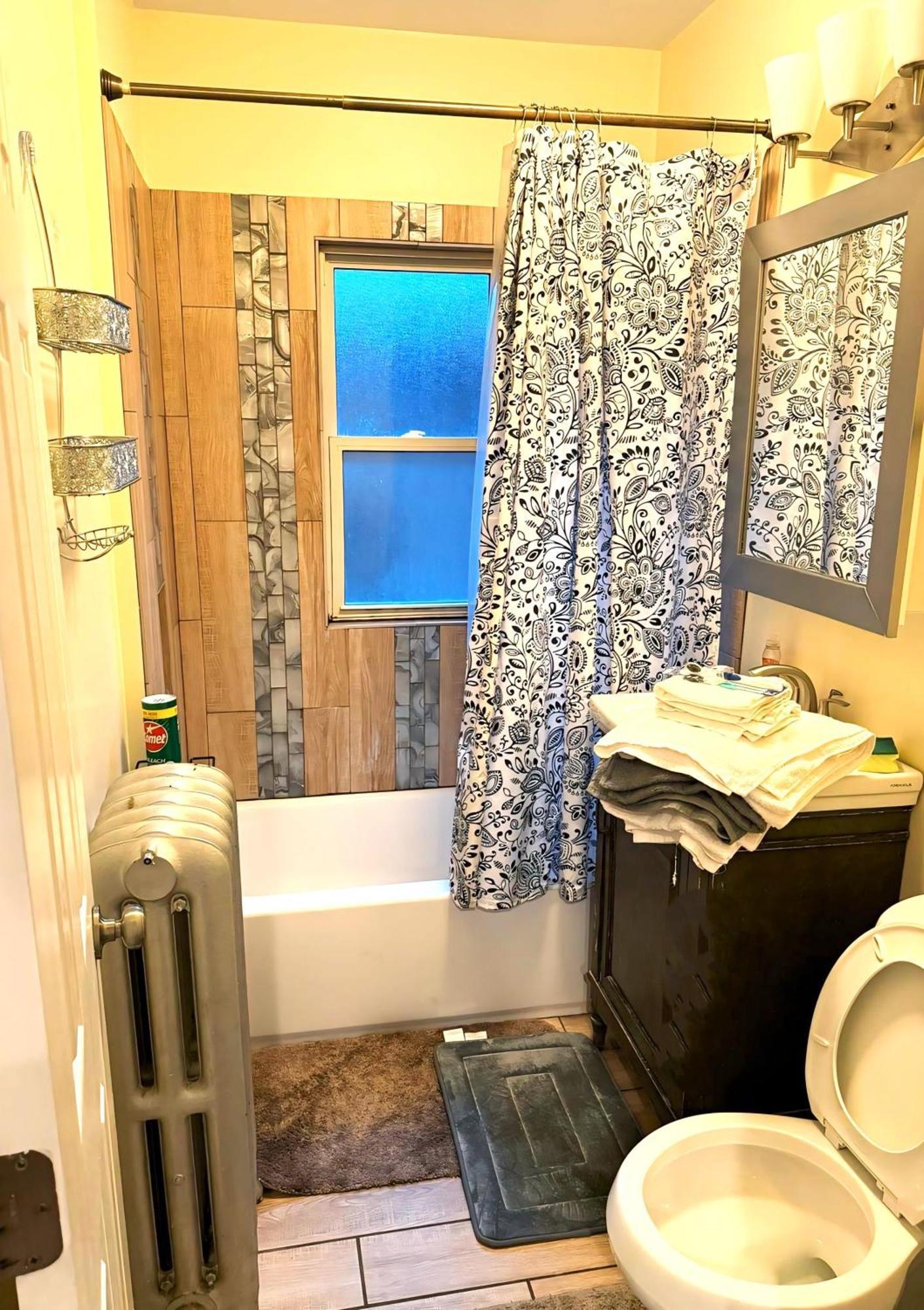 Fully Equipped Cozy 4/5 Br Apartment Chicago Exterior foto