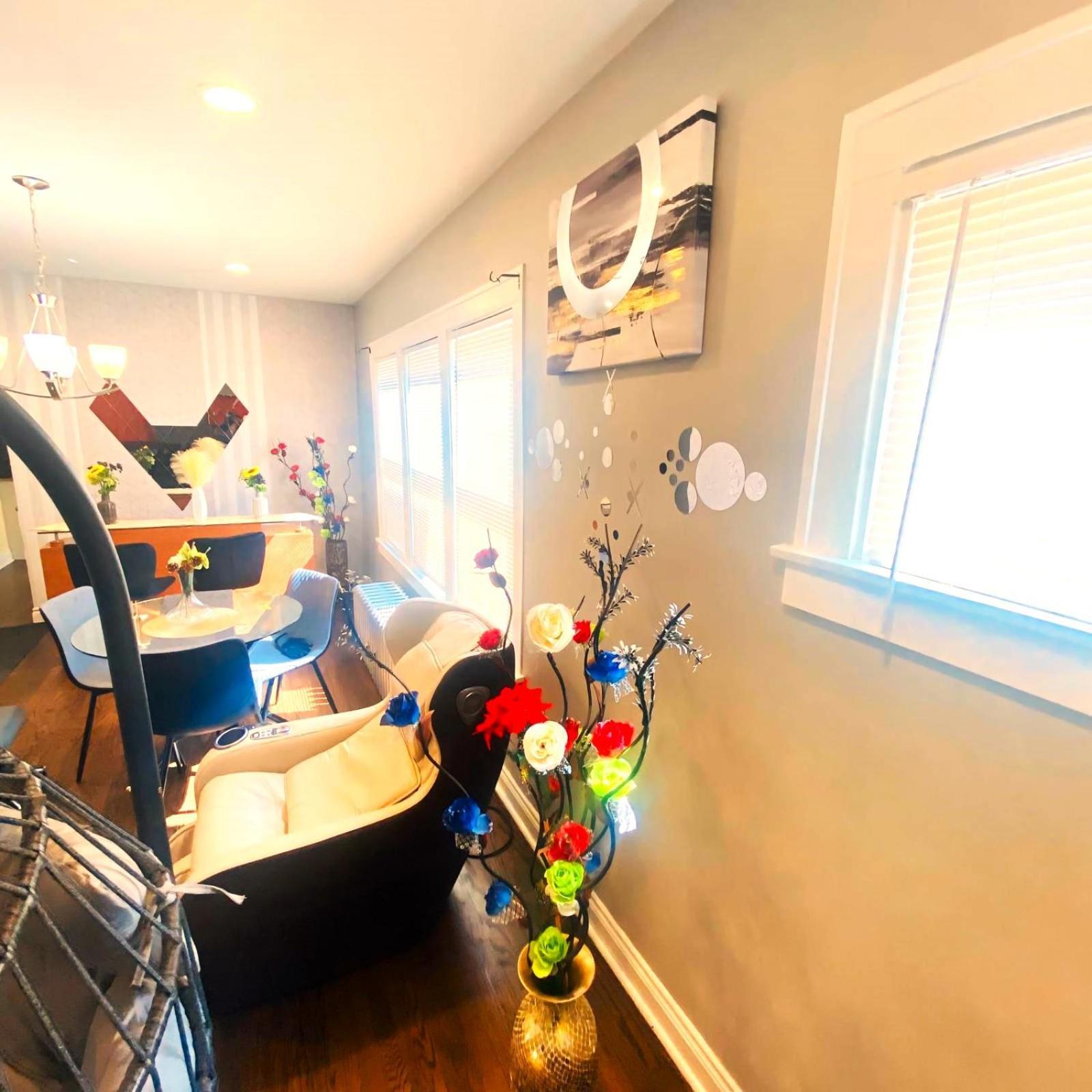 Fully Equipped Cozy 4/5 Br Apartment Chicago Exterior foto
